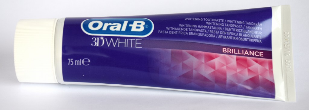 Dentifrice Oral-B 3D white brillance tube