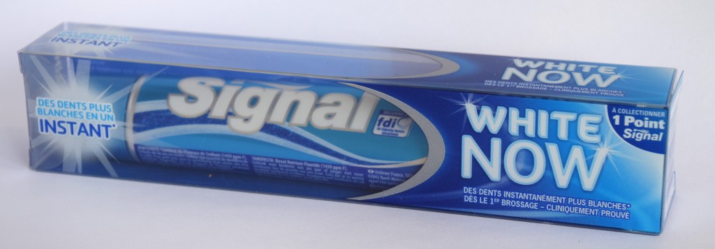 Dentifrice Signal white now carton