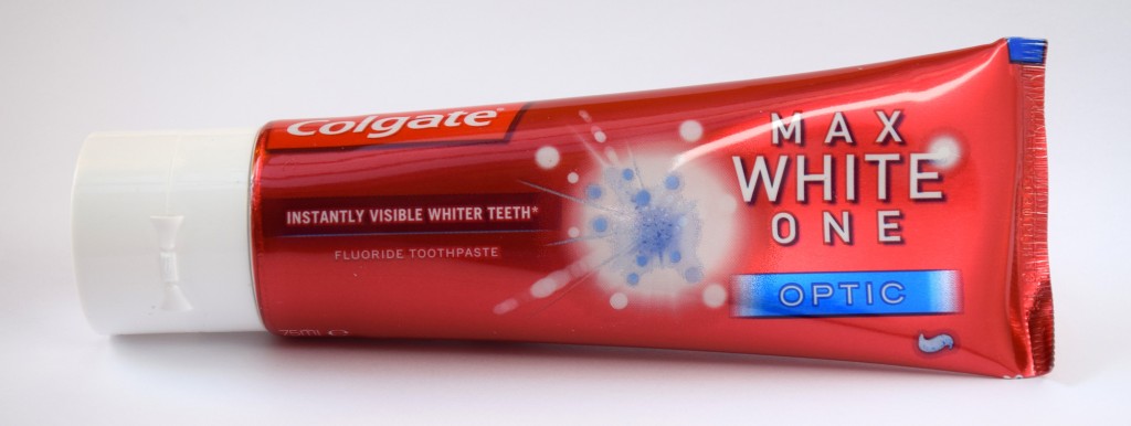 Dentifrice Colgate Max White One Optic tube