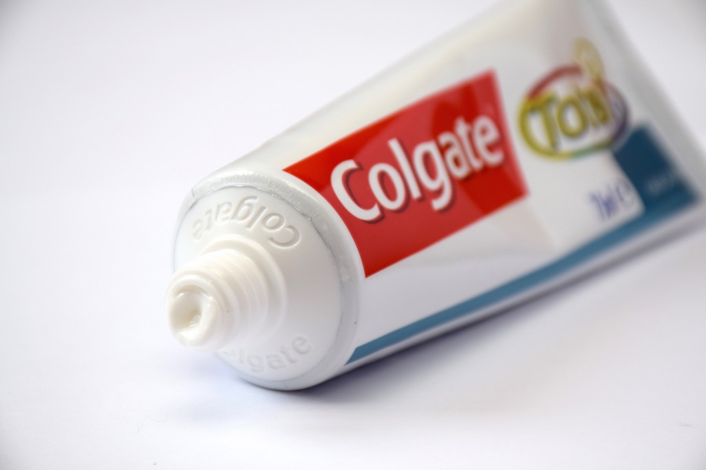 Dentifrice Colgate Total Original pate