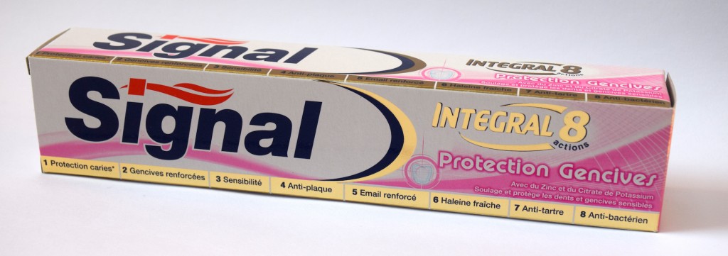 Dentifrice Signal Integral 8 Protection Gencives carton