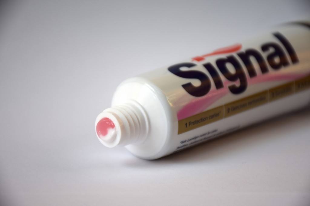 Dentifrice Signal Integral 8 Protection Gencives pate