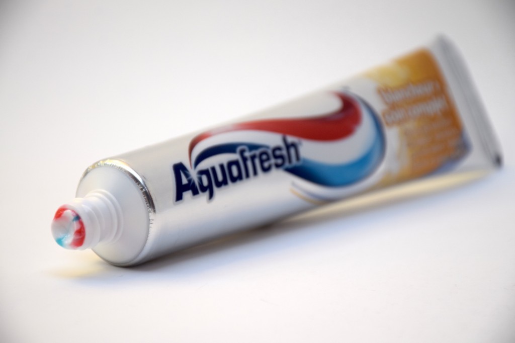 Dentifrice Aquafresh Blancheur Soin Complet pate