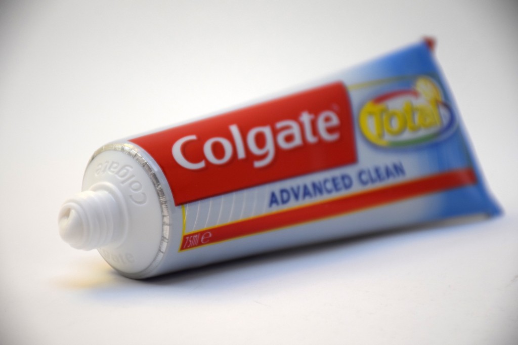 Dentifrice Colgate Total Expert Nettoyage pate