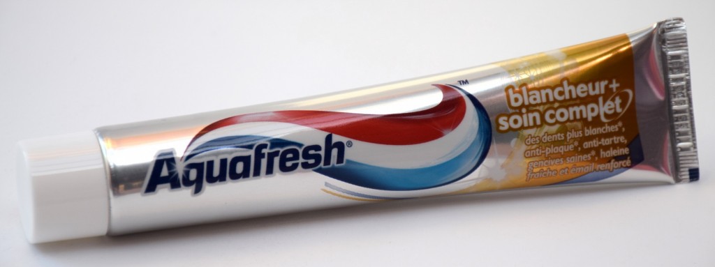 Dentifrice Aquafresh Blancheur Soin Complet tube